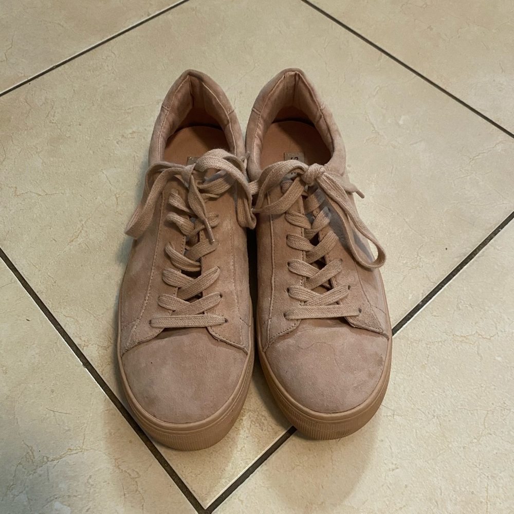 Steve Madden Sneakers